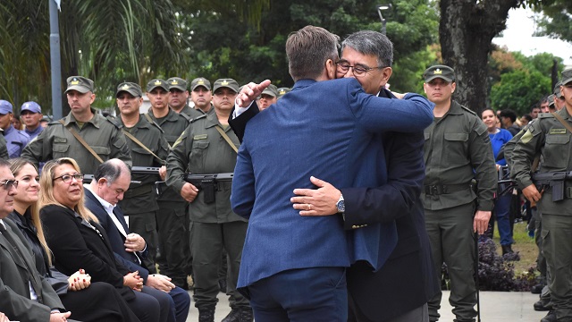 El Gobernador acompaño el 142 Aniversario de Las Palmas 