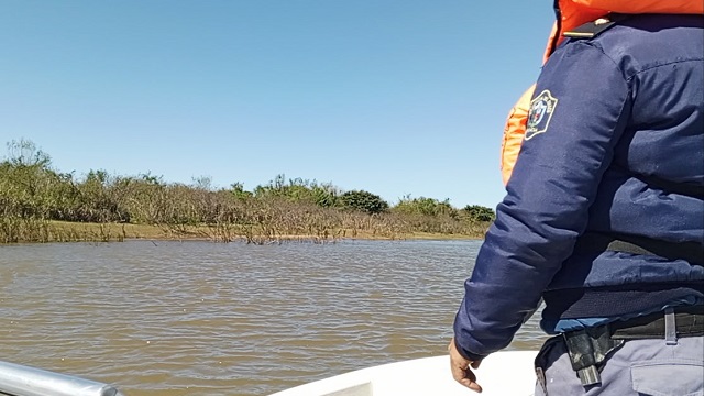 Contin&uacute;a la b&uacute;squeda de Fabian Falc&oacute;n con un amplio operativo por agua y costas del R&iacute;o Paran&aacute; 