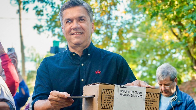Votó el Gobernador Leandro Zdero: “Es un día decisivo para los Chaqueños y hay que concurrir a votar”