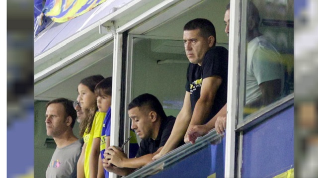 Boca: por primera vez insultaron a Riquelme y a la Comisión Directiva