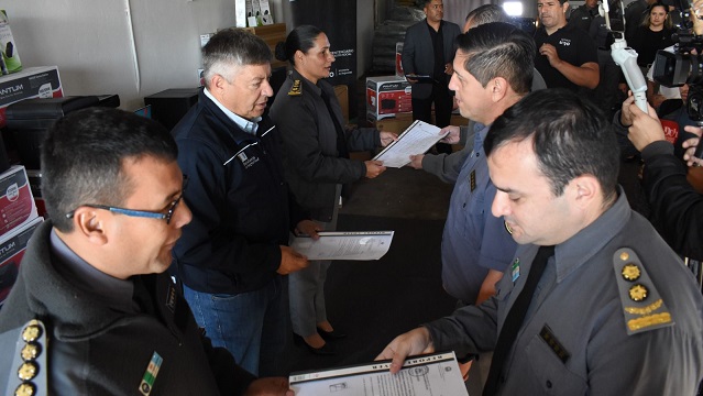 Seguridad entregó equipamiento informático para fortalecer el Sistema Penitenciario Provincial 