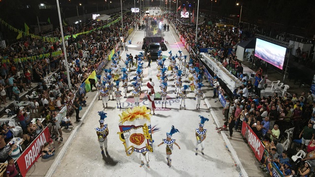 Adalberto "Titi" Papp destacó la gran concurrencia en la 2° noche de Mega Carnavales  