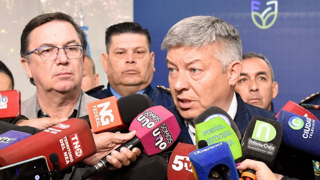 ”Siempre vamos a garantizar el derecho de los ciudadanos a circular libremente” dijo el Ministro Matkovich
