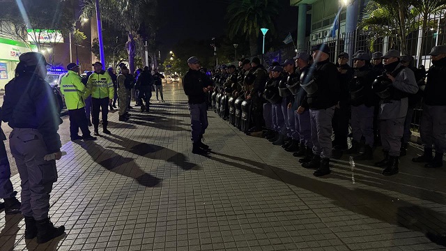M&aacute;s de 45.000 personas celebraron en Resistencia bajo un amplio Operativo de Seguridad  