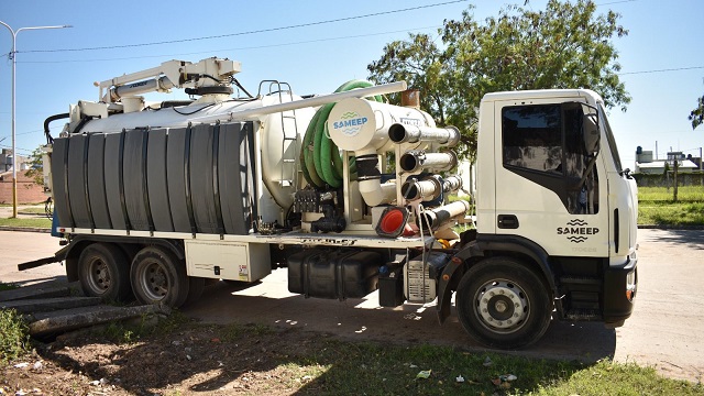 Sameep realizó tareas de mantenimiento cloacal en el Barrio 500 Viviendas de Barranqueras 