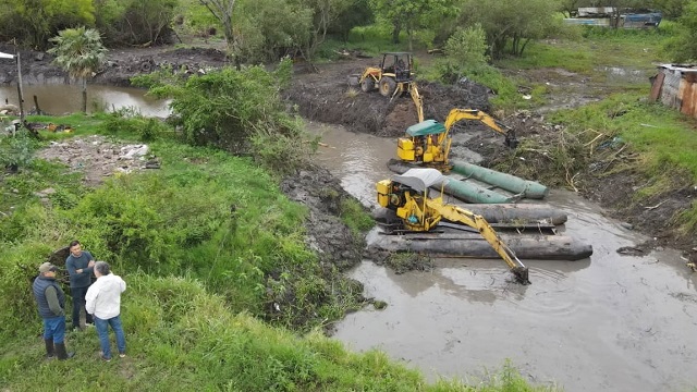 Vialidad Provincial finaliz&oacute; la limpieza del Riacho Araz&aacute; para mejorar el drenaje pluvial 