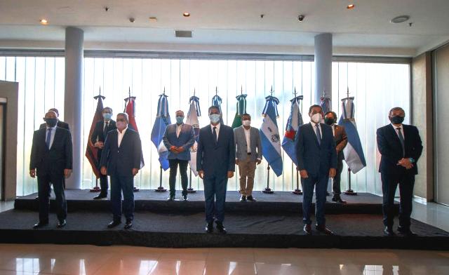 En Chaco, diez Gobernadores lanzaron el Concejo Regional del Norte Grande Argentino  