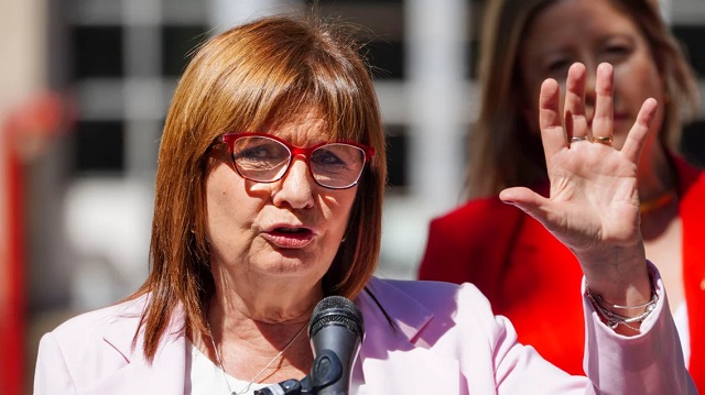 Bullrich cruzó a Cristina Kirchner: “Señora presidiaria, tenga decencia de no opinar”