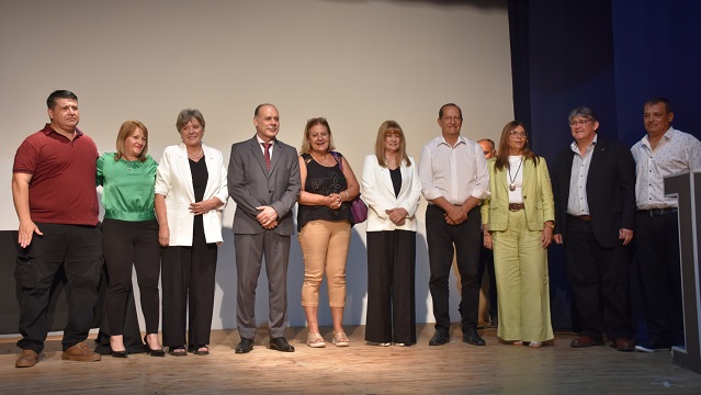 Papp acompañó el Agasajo Municipal a Empleados Judiciales en la Casa de la Cultura