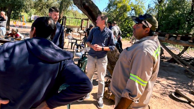 Avanzan las Obras de electrificaci&oacute;n rural en Paraje Las Puertas, Miraflores 