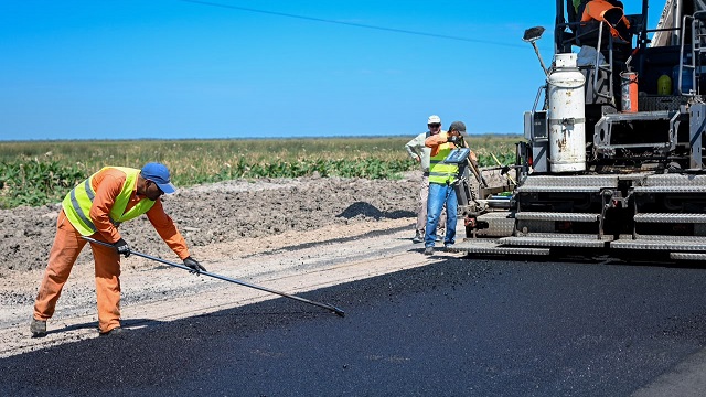 ZDERO: &ldquo;LOGRAMOS LA AUTORIZACI&Oacute;N DE LA RUTA 13 HASTA VILLA &Aacute;NGELA&rdquo;