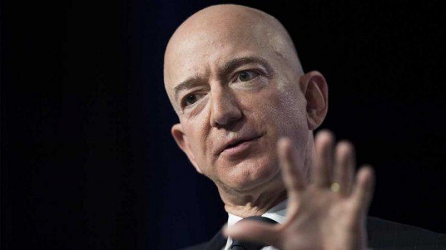 Jeff Bezos anunció que donará la mayoría de su fortuna en vida