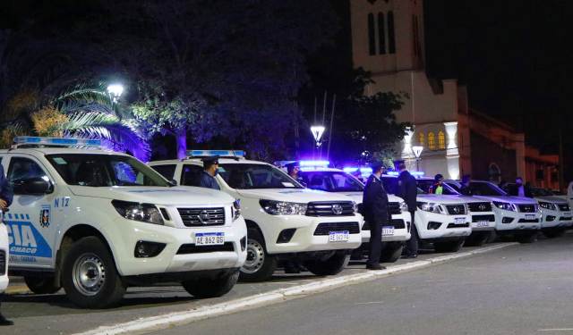 Más Seguridad: En Charata, Capitanich entregó Móviles Policiales para 5 Localidades del Sudoeste  