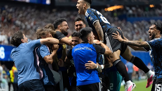 La Selecci&oacute;n argentina le gan&oacute; un partido para el infarto a Inglaterra y se meti&oacute; en la gran final del Mundial 2026