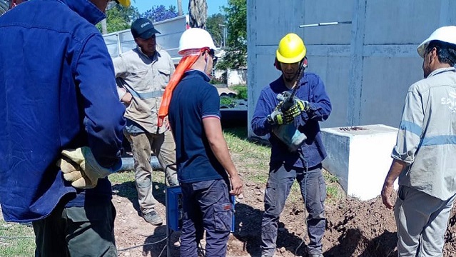 Sudoeste Chaqueño: SAMEEP avanza en la instalación de un nuevo equipo de bombeo que beneficiará a 6 localidades 