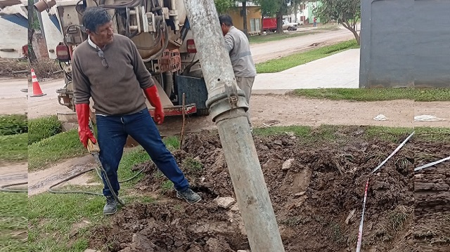 Villa &Aacute;ngela: SAMEEP restableci&oacute; el servicio cloacal en el Barrio 279 Viviendas