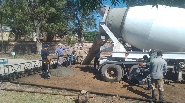 EL INTENDENTE PAPP DESTACÓ OBRAS DE PAVIMENTO, MEJORAS EN ESPACIOS VERDES Y EL ACOMPAÑAMIENTO A LA ESTUDIANTINA 2025