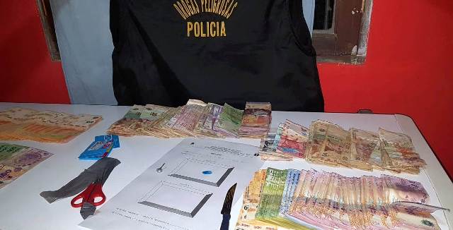 San Bernardo: Operativo de la División Drogas, secuestran cocaína y mas de 200.000 pesos