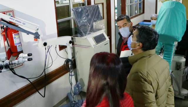 Hospital Perrando: Capitanich inauguró las refacciones del sector que asiste y acompaña a mujeres embarazadas y entregó mas equipamiento 