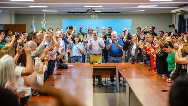 Con Capitanich al frente, asumió la nueva conducción partidaria del PJ Chaco