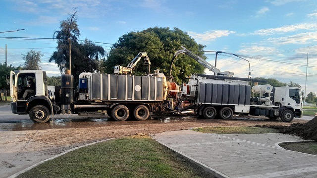 Sáenz Peña: SAMEEP reparó colector principal de cloacas y se restableció el servicio  