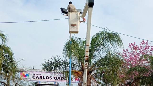 Villa &Aacute;ngela: Mas iluminaci&oacute;n y seguridad en espacios p&uacute;blicos