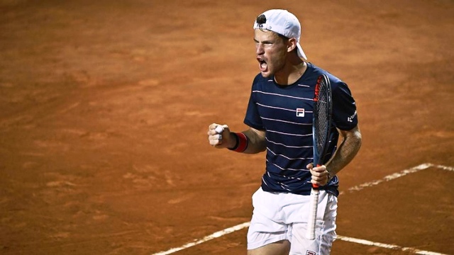 Tenis: Schwartzman dio el golpe, sacó a Nadal y es semifinalista en Roma