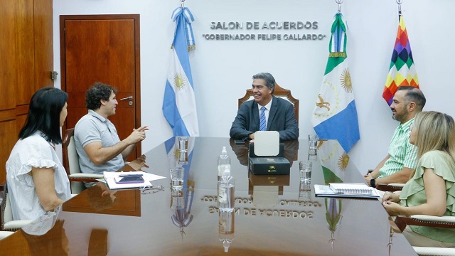 Capitanich se reunió con directivos de la firma La Ciudadela que prevé radicar una planta en Resistencia  