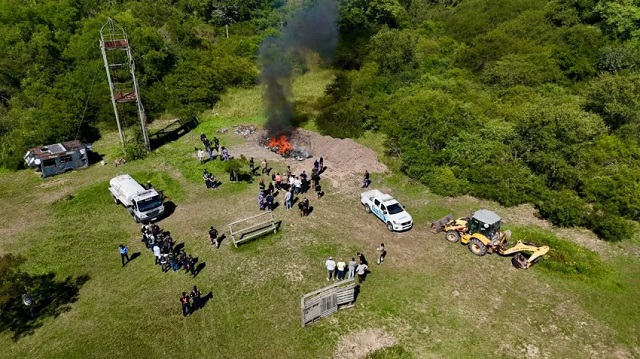 Son siete los polic&iacute;as detenidos por el robo de droga en la quema