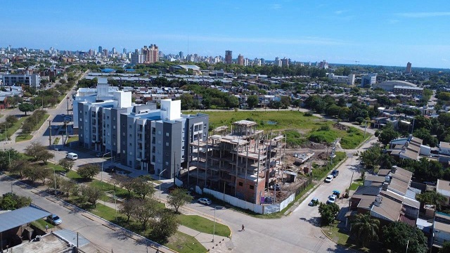 Edificio Piacentini: Obra en marcha y crecimiento urbano para Resistencia 
