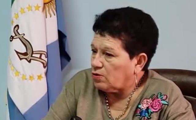 Atacaron a golpes a Alba Sánchez intendente de La Tigra 