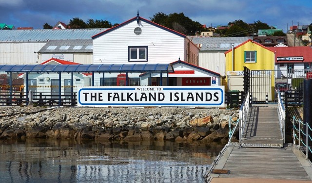 El Reino Unido concedió el rango de ciudad a la capital de Malvinas y generó rechazo en el Gobierno