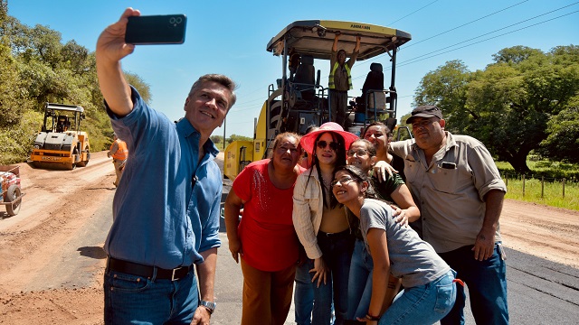 Ruta Provincial 30: Avanza la pavimentaci&oacute;n en el tramo que une Colonias Unidas, Ciervo Petiso y Laguna Limpia 