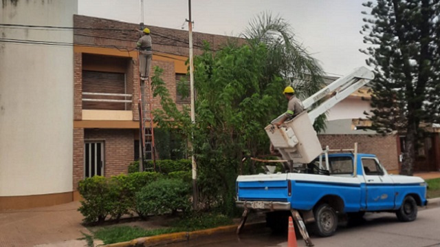 Villa &Aacute;ngela: Resumen semanal de trabajos realizados en el alumbrado p&uacute;blico 