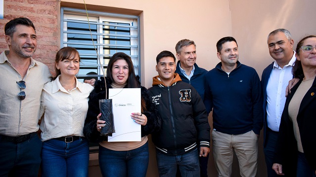 PLAN PROVINCIAL DE VIVIENDAS: MÁS FAMILIAS CON CASA PROPIA EN EL BARRIO SANTA RITA DE SÁENZ PEÑA