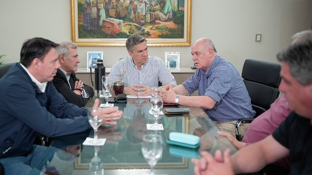 ZDERO Y EL INTENDENTE DE CAMPO LARGO AVANZAN EN ACUERDO POL&Iacute;TICO DE TRABAJO CONJUNTO