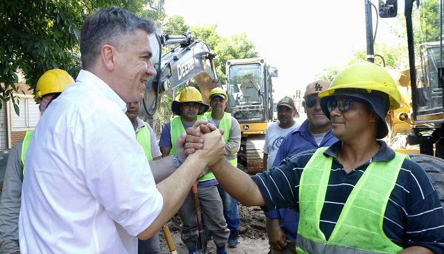 Resistencia: El Gobernador Zdero anuncio la pavimentación de calles, en Villa San Martin  