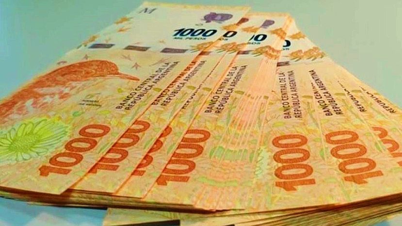 El Gobierno anunció un bono de $ 10 mil para monotributistas y trabajadores informales
