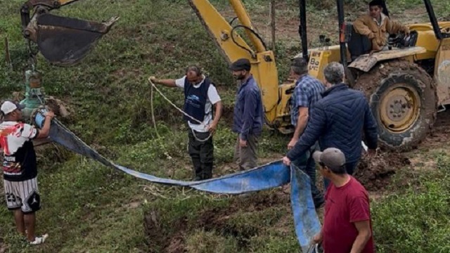VILLA R&Iacute;O BERMEJITO: APA INSTAL&Oacute; UN EQUIPO DE BOMBEO PARA ACELERAR EL DRENAJE Y ALIVIAR LAS ZONAS CR&Iacute;TICAS