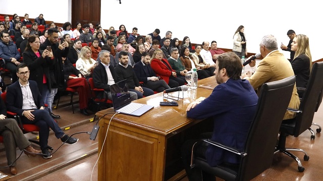 Con Data&ntilde;ach, el Gobierno Provincial moderniza la gesti&oacute;n de los programas sociales 