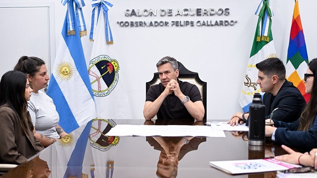 El Gobierno Provincial otorg&oacute; un predio a la Fundaci&oacute;n 4 Patitas para fortalecer el rescate y el cuiado animal