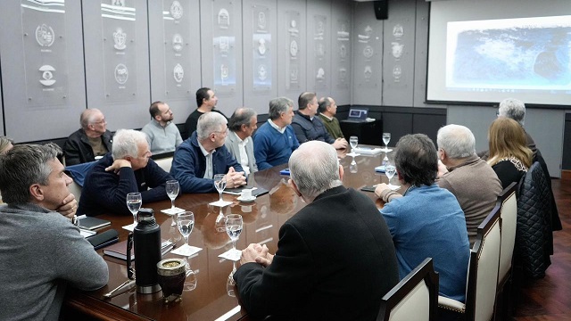 PLAN DIRECTOR DE DESAG&Uuml;ES PLUVIALES: PRESENTARON LA PRIMERA ETAPA DEL ESTUDIO PARA OPTIMIZAR EL DRENAJE URBANO DE RESISTENCIA