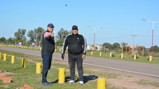 Municipalidad de Villa Ángela avanza con la Obra de Alumbrado Público en Avenida Ricardo Binaghi 