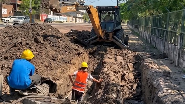 RESPUESTA R&Aacute;PIDA DE SAMEEP: REPARARON LA CA&Ntilde;ER&Iacute;A Y NORMALIZAN EL AGUA EN VILLA ITAT&Iacute;