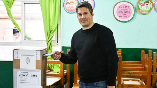 Votó “Juanchi” García: “Las urnas son la mejor herramienta que tenemos en democracia”