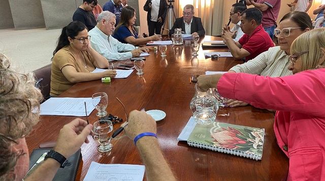 Buyatti: “El Concejo cumplió proporcionando la herramienta legal para avanzar con los Carnavales 2026”