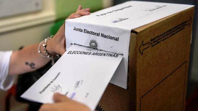 El Gobierno publicó el decreto que oficializa el calendario electoral nacional