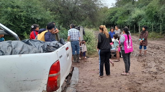Pampa del Indio: El Gobierno Provincial refuerza la asistencia en todos los Barrios ante la Emergencia H&iacute;drica 
