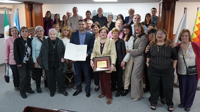 Joaquín García impulsó el reconocimiento de la Legislatura a Griselda Morand por su trayectoria cultura