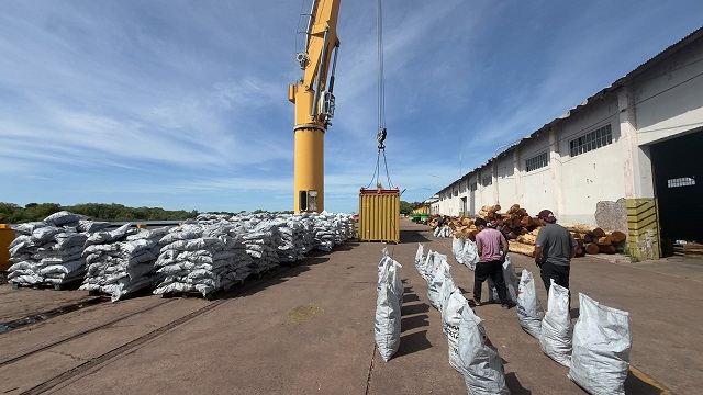 EL PUERTO DE BARRANQUERAS CONSOLIDA UNA NUEVA EXPORTACI&Oacute;N DE CARB&Oacute;N FORMOSE&Ntilde;O CON DESTINO A AUSTRALIA
